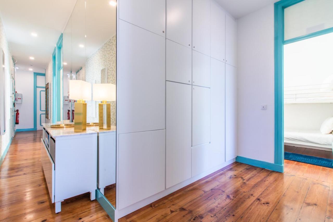 Guesthouse Liberdade - 7 Bedroom Apartment Lisbon Exterior photo
