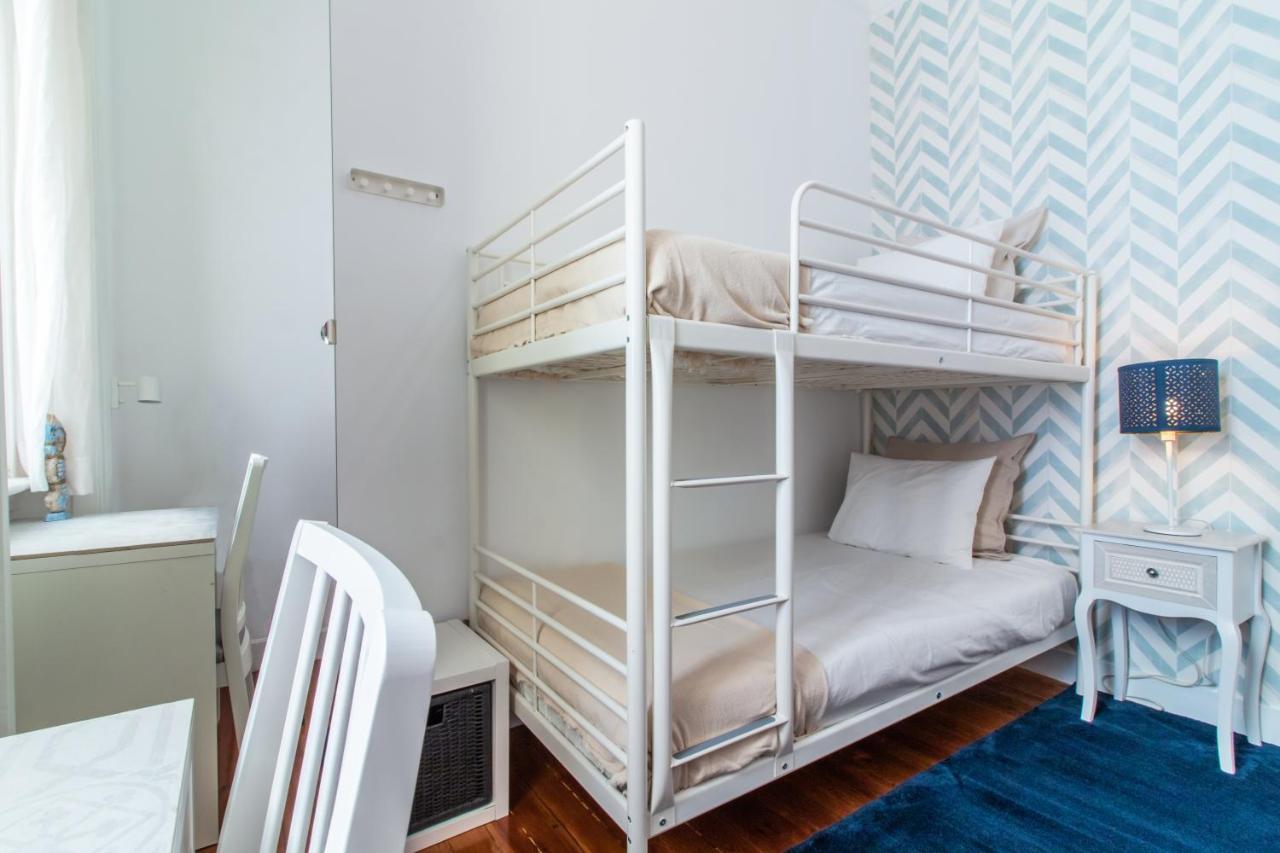 Guesthouse Liberdade - 7 Bedroom Apartment Lisbon Exterior photo